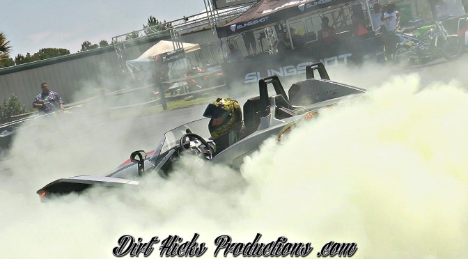 POLARIS SLINGSHOT BURNOUTS, DONUTS, DRIFTING @ REDLINE POWERSPORTS – MYRTLE BEACH BLACK BIKE WEEK